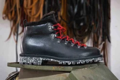 Discount M120 Bear Black Boots