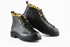 Clearance Monkey Brill Black Boots